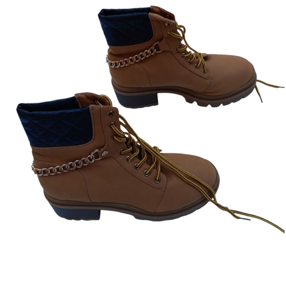 JUICY COLTURE WOMEN'S QUESTION QUILTED CHAIN ANKLE BOOTS WHEAT/ BROWN SIZE 10 - Picture 2 of 7